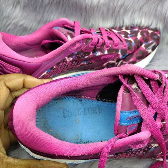 Brooks Adrenaline GTS 22 Running Sneakers Womens Size 10.5 Pink Leopard Cheetah - Picture 7 of 8